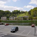 Hisa Elsbacher